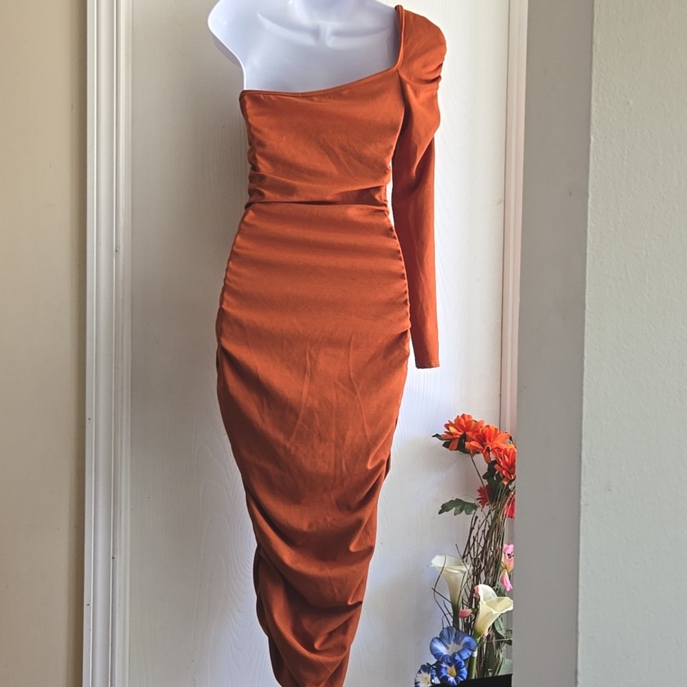Pretty Little Thing | Rust Orange One Arm Bodycon Dress - Picture 5 of 11